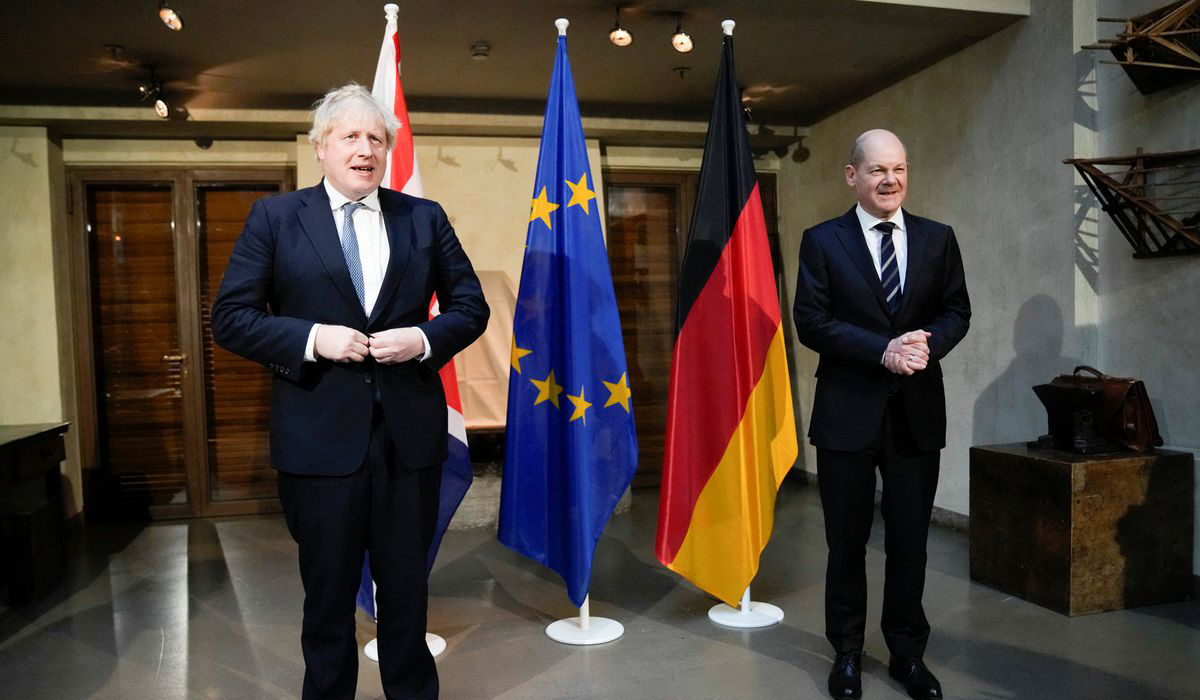 British Prime Minister Boris Johnson and German Chancellor Olaf Scholz